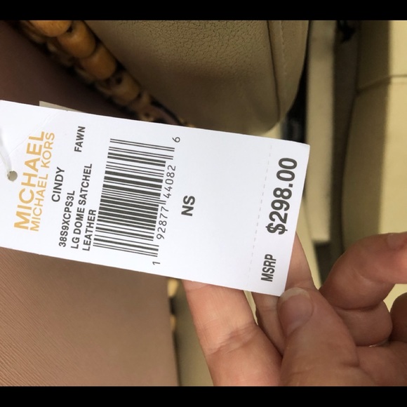 π Michael Kors Pink Cindy Dome Satchel Large NWT - Picture 5 of 8